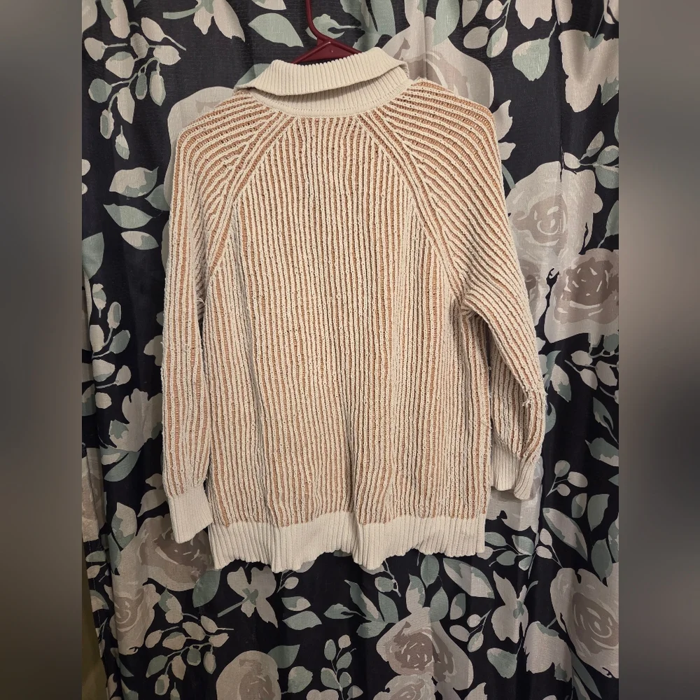 Aerie Spread Collar Textured Sweater - Picture 2 of 5